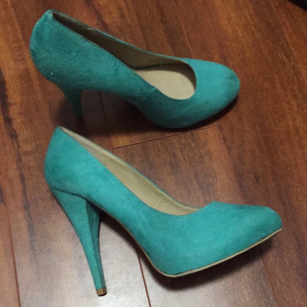 Turquoise Pumps